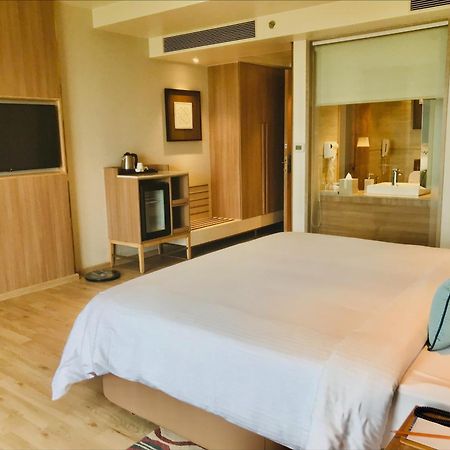 Bellevue Sarovar Premiere Junagadh Exterior foto